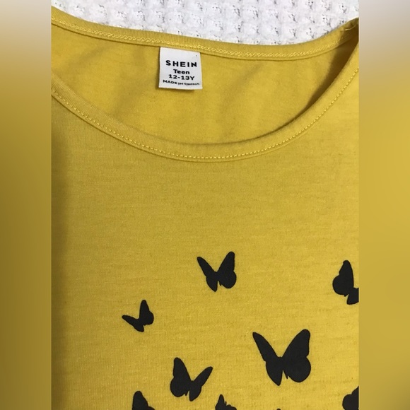 Gap Kids Girls Denim Shorts and Shein Butterfly Top Size 12-13Y - Picture 5 of 11